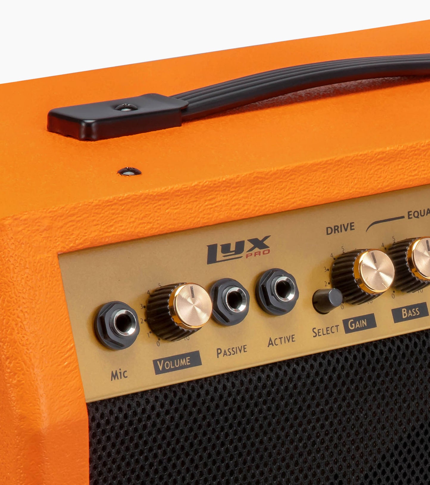 close-up of sunburst 40-watt mini guitar amplifier controls 