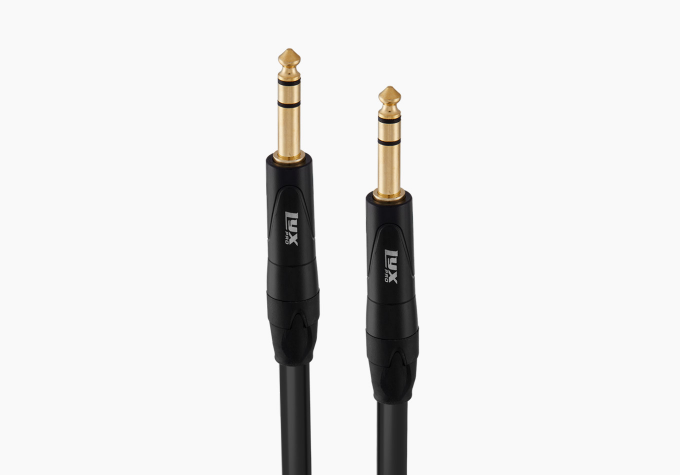 black trs audio cable