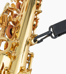 close-up of gold e flat alto sax strap