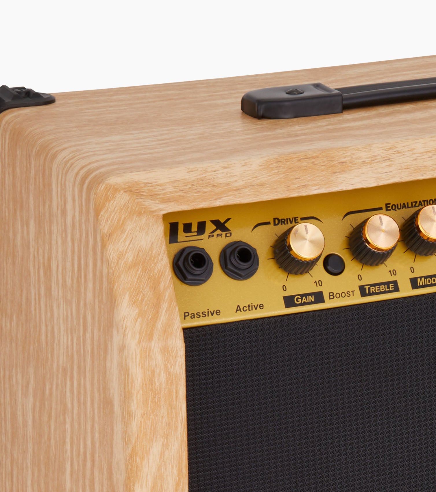 close-up of natural 40-watt mini guitar amplifier controls